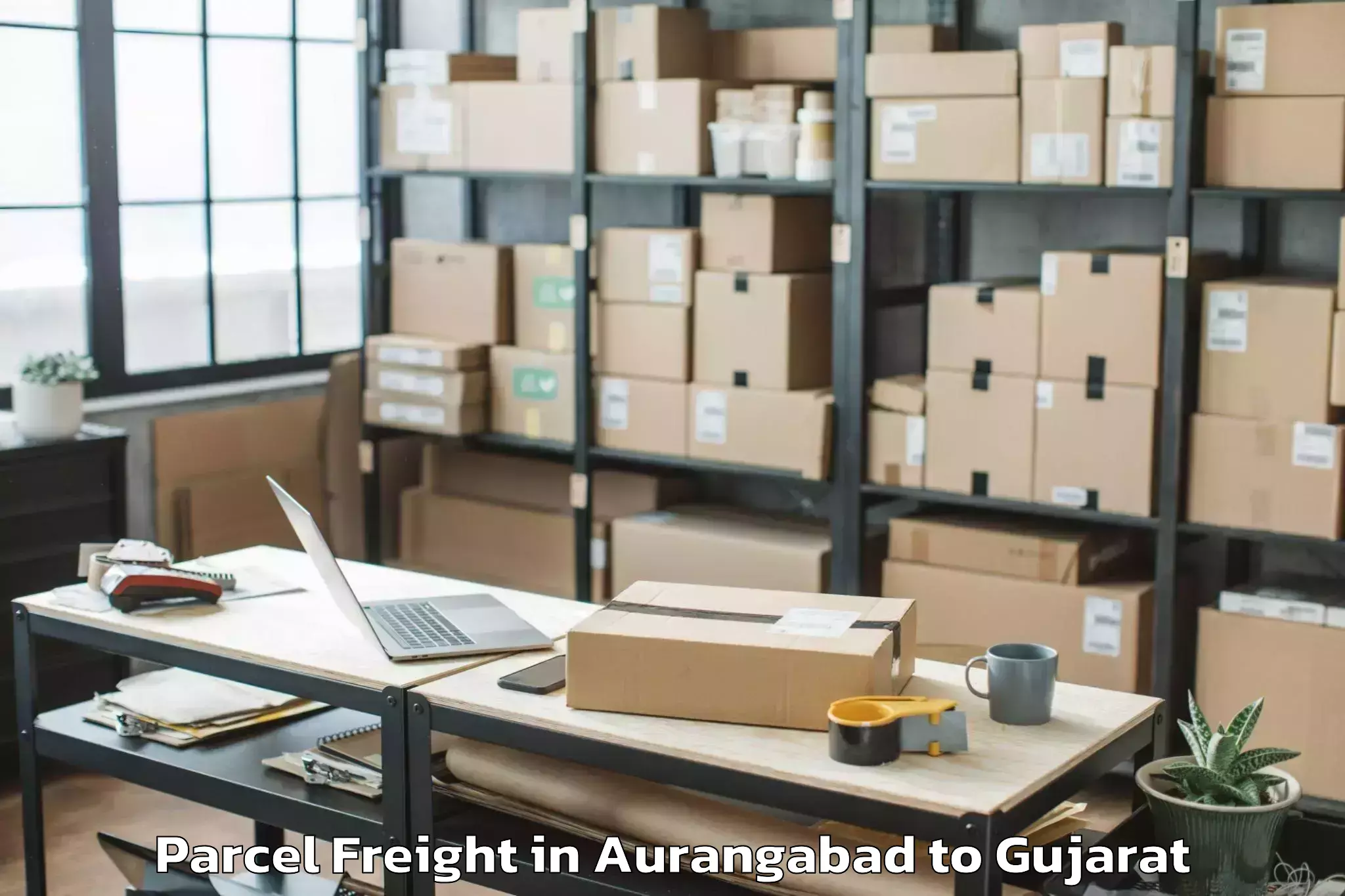 Easy Aurangabad to Mahesana Parcel Freight Booking